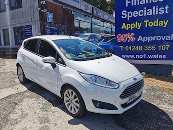 Used Ford Fiesta 2016 for sale - 79506308: Photo