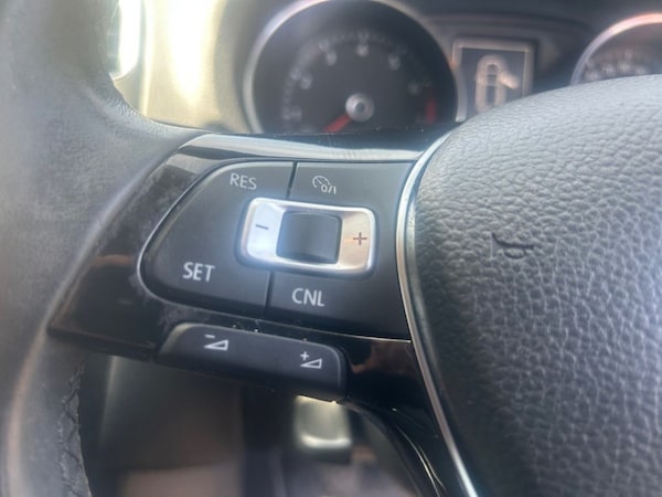 Used Volkswagen Polo 2015 for sale - 75630448: Photo 25