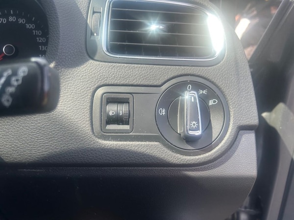 Used Volkswagen Polo 2015 for sale - 75630448: Photo 26