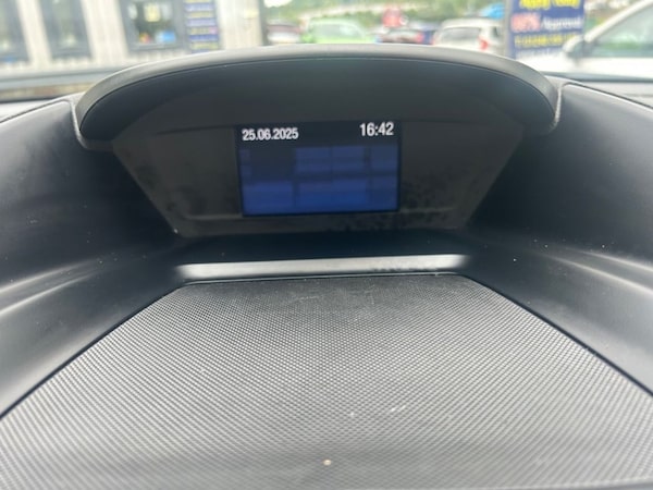 Used Ford Kuga 2015 for sale - 75111166: Photo 28