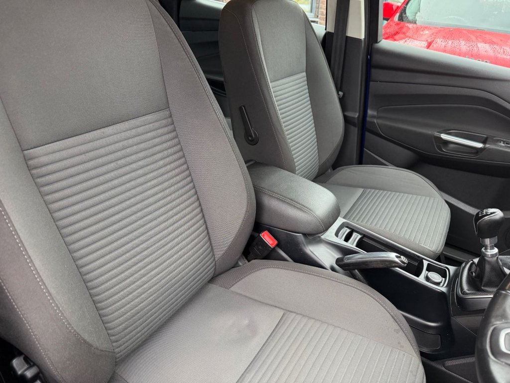 Used Ford C-Max 2016 for sale - 76654529: Photo 32