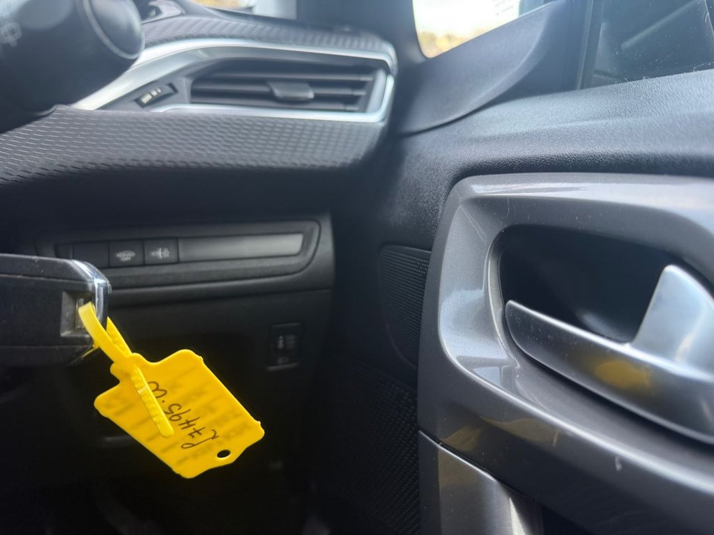 Used Peugeot 2008 2017 for sale - 77188105: Photo 27