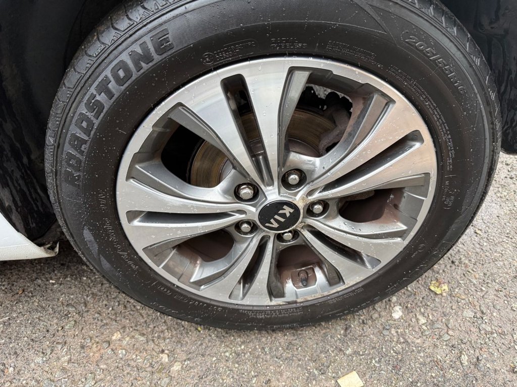 Used Kia Venga 2015 for sale - 77835260: Photo 34