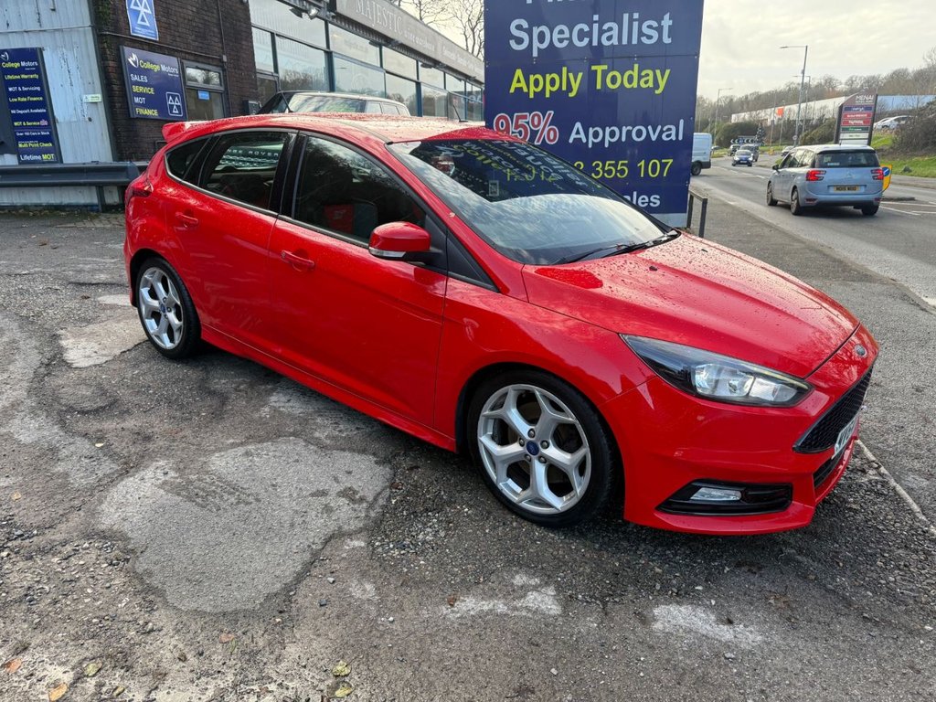 Used Ford Focus 2015 for sale - 76927538: Photo 14