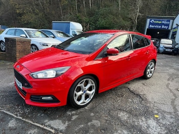 Used Ford Focus 2015 for sale - 76927538: Photo