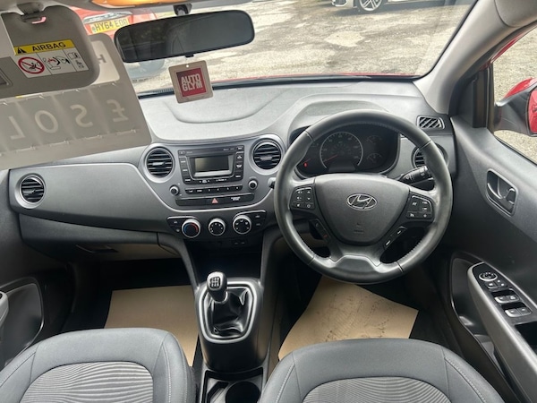 Used Hyundai i10 2018 for sale - 75171294: Photo 30