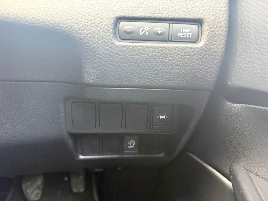 Used Nissan Qashqai 2017 for sale - 78212819: Photo 33