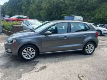Used Volkswagen Polo 2015 for sale - 75111501: Photo