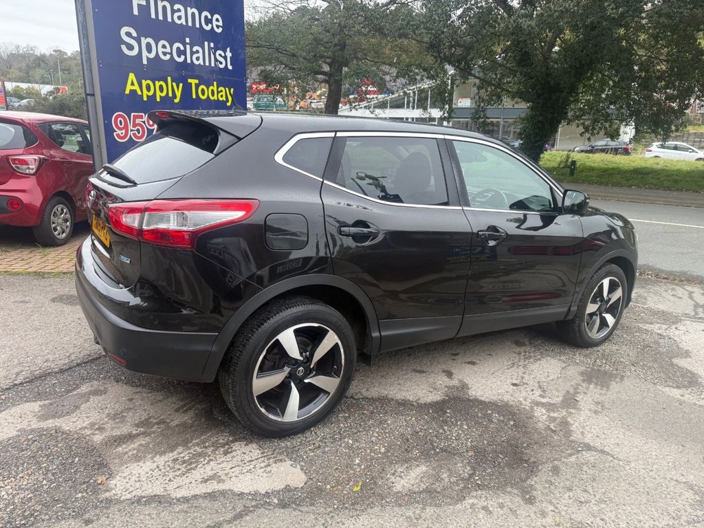 Used Nissan Qashqai 2015 for sale - 76481756: Photo 10