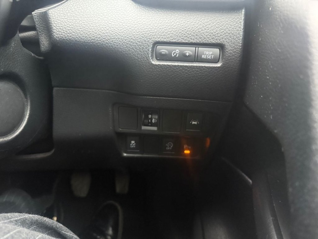 Used Nissan Qashqai 2015 for sale - 76481756: Photo 23