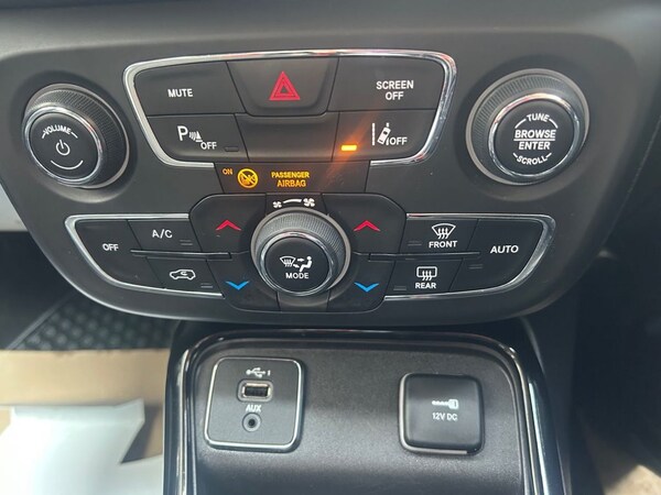 Used Jeep Compass 2019 for sale - 75642165: Photo 25