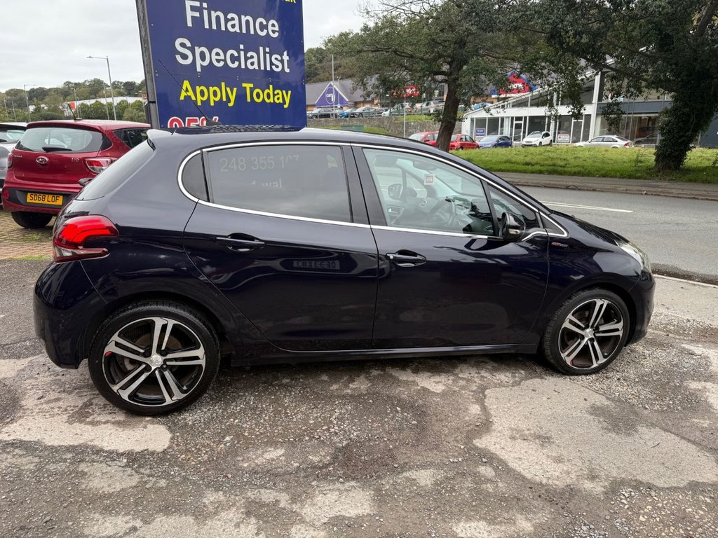 Used Peugeot 208 2016 for sale - 76481617: Photo 5