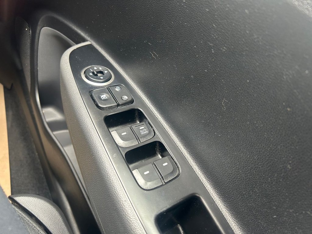 Used Hyundai i10 2018 for sale - 77241547: Photo 27