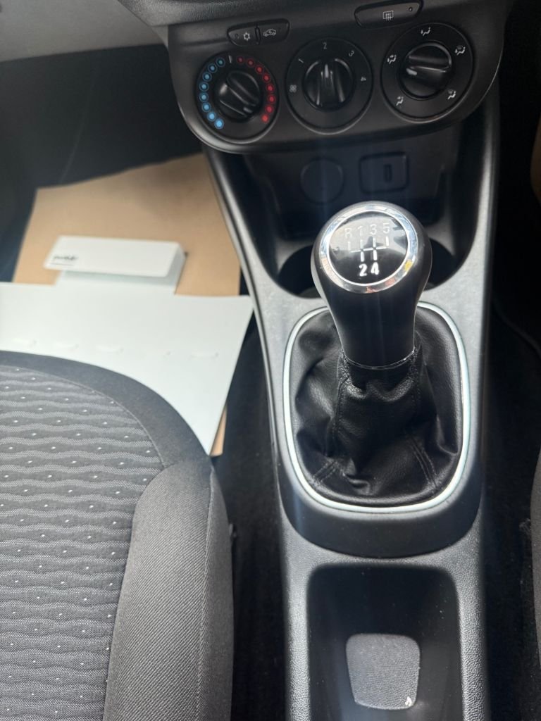 Used Vauxhall Corsa 2016 for sale - 77188178: Photo 25