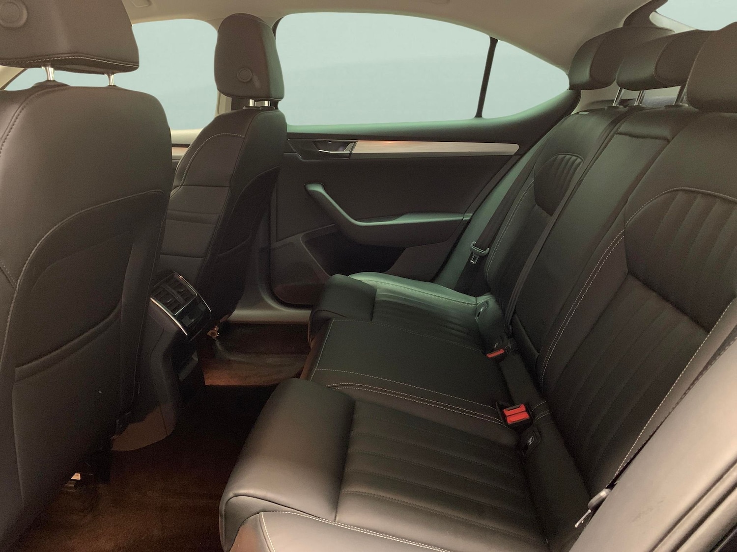 Used Skoda Superb 2020 for sale - 76542673: Photo 26