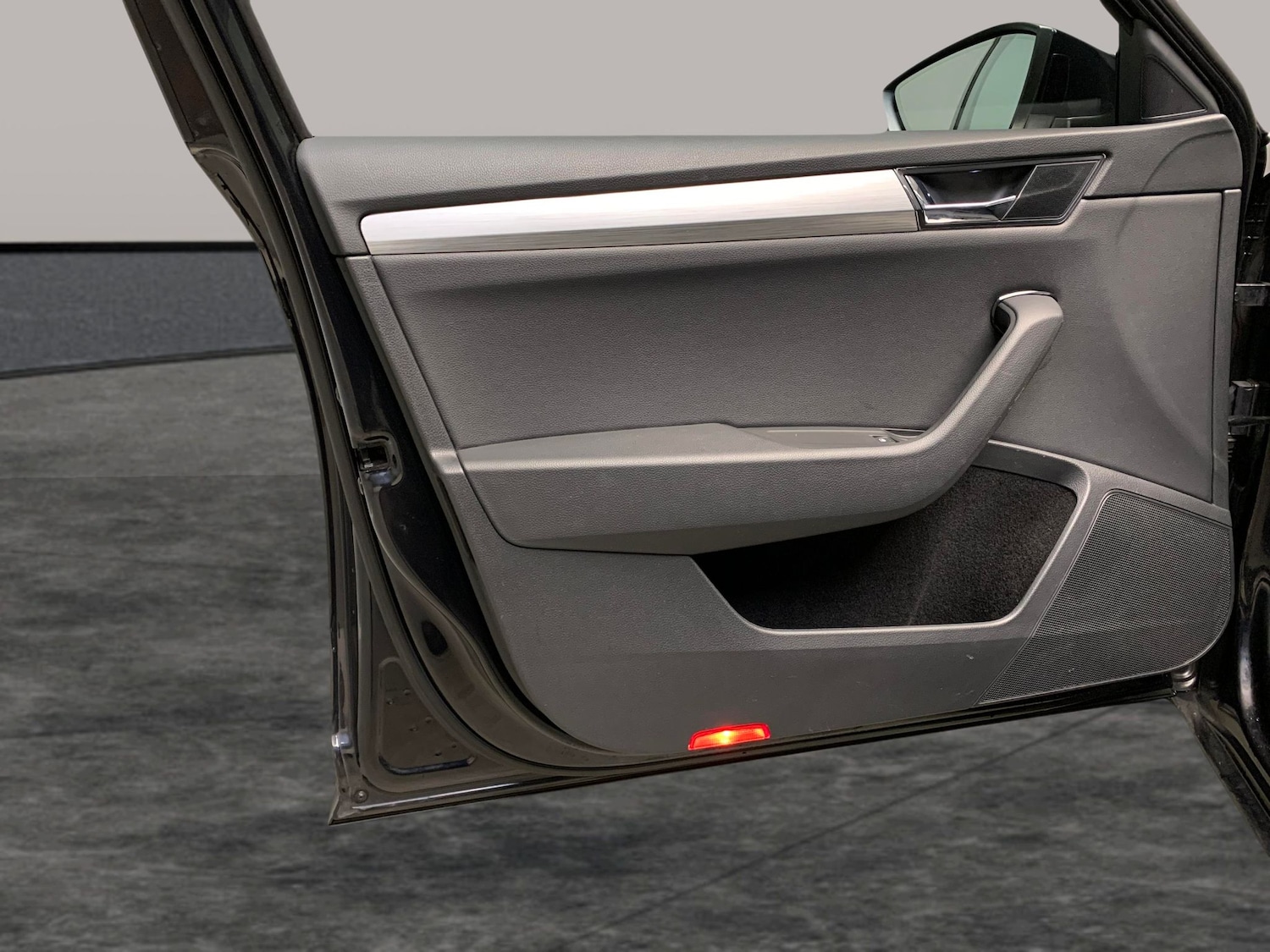 Used Skoda Superb 2020 for sale - 76542673: Photo 27