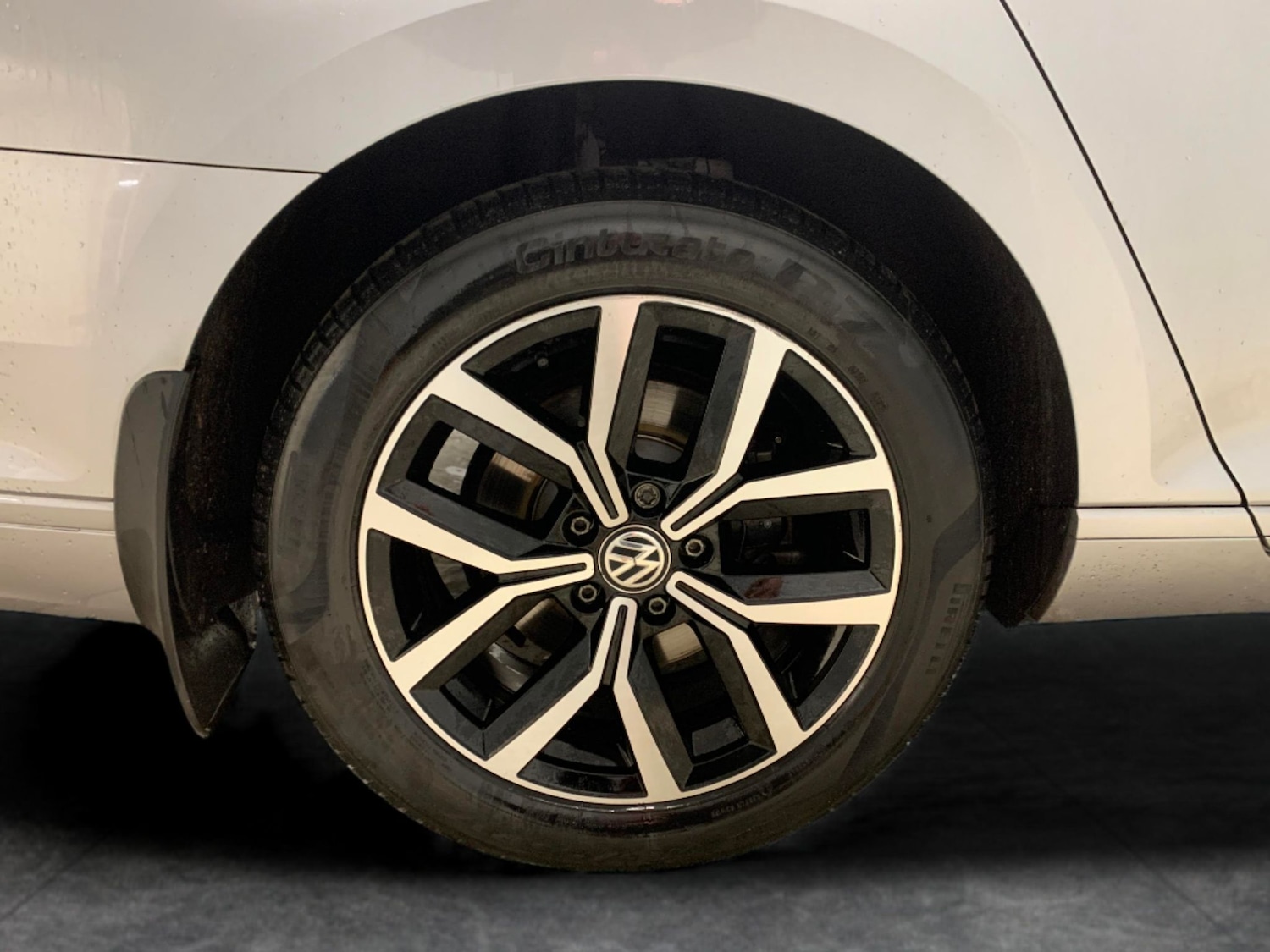 Used Volkswagen Passat 2020 for sale - 77648557: Photo 22