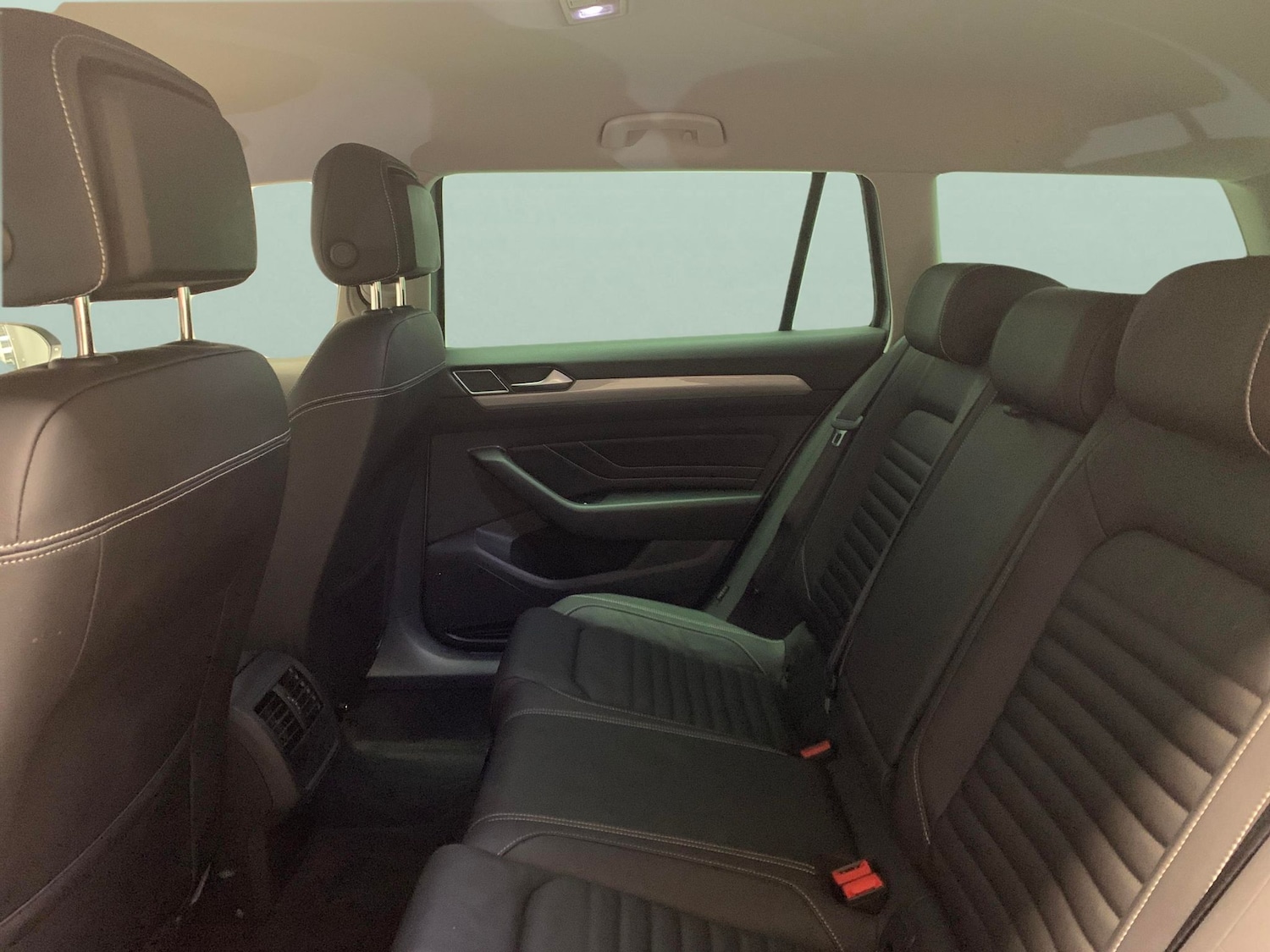 Used Volkswagen Passat 2020 for sale - 77648557: Photo 23