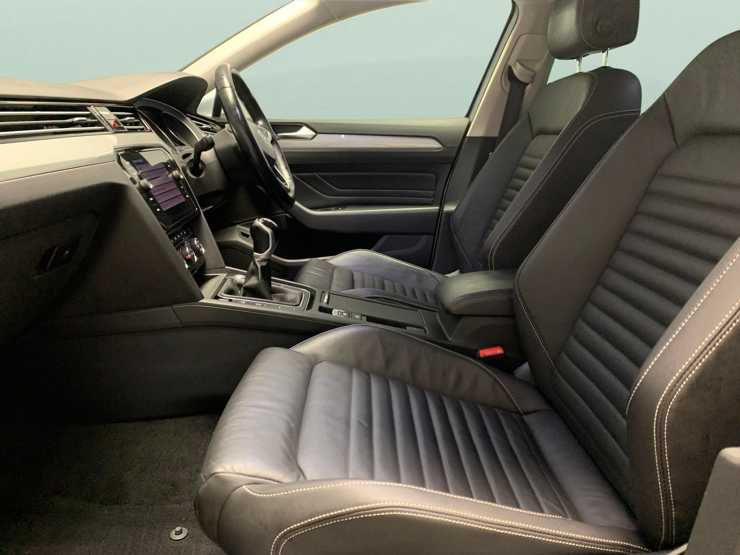 Used Volkswagen Passat 2020 for sale - 77648557: Photo 4