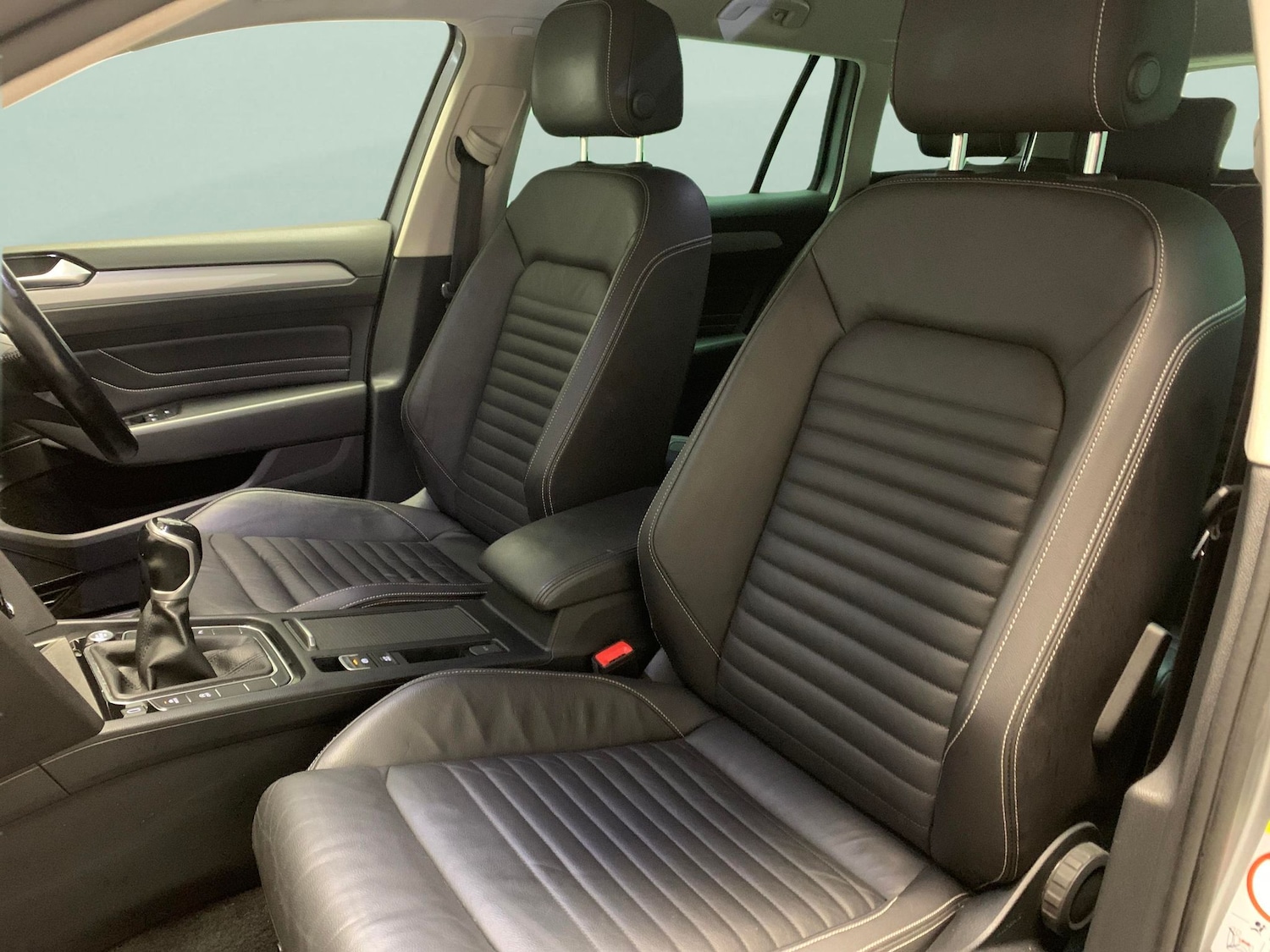 Used Volkswagen Passat 2020 for sale - 77648557: Photo 6