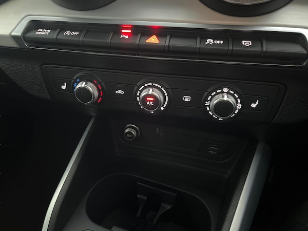 Used Audi Q2 2021 for sale - 76046309: Photo 26