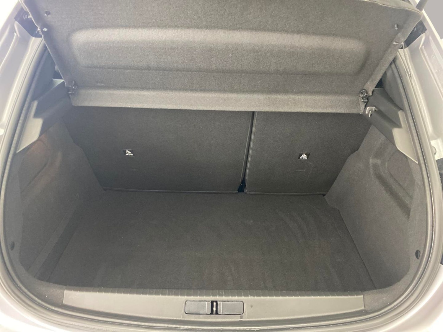 Used Peugeot 208 2022 for sale - 77180451: Photo 7