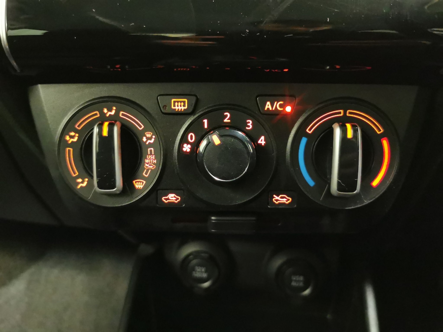 Used Suzuki Swift 2023 for sale - 76616034: Photo 15