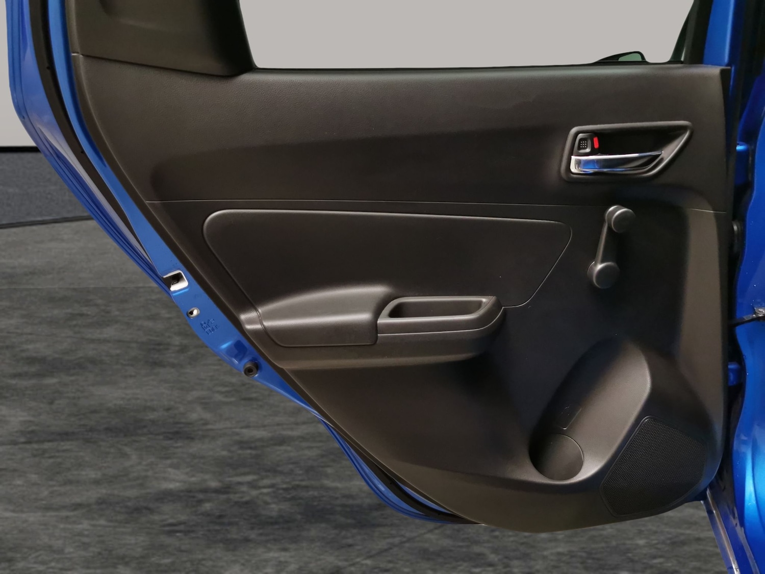 Used Suzuki Swift 2023 for sale - 76616034: Photo 24