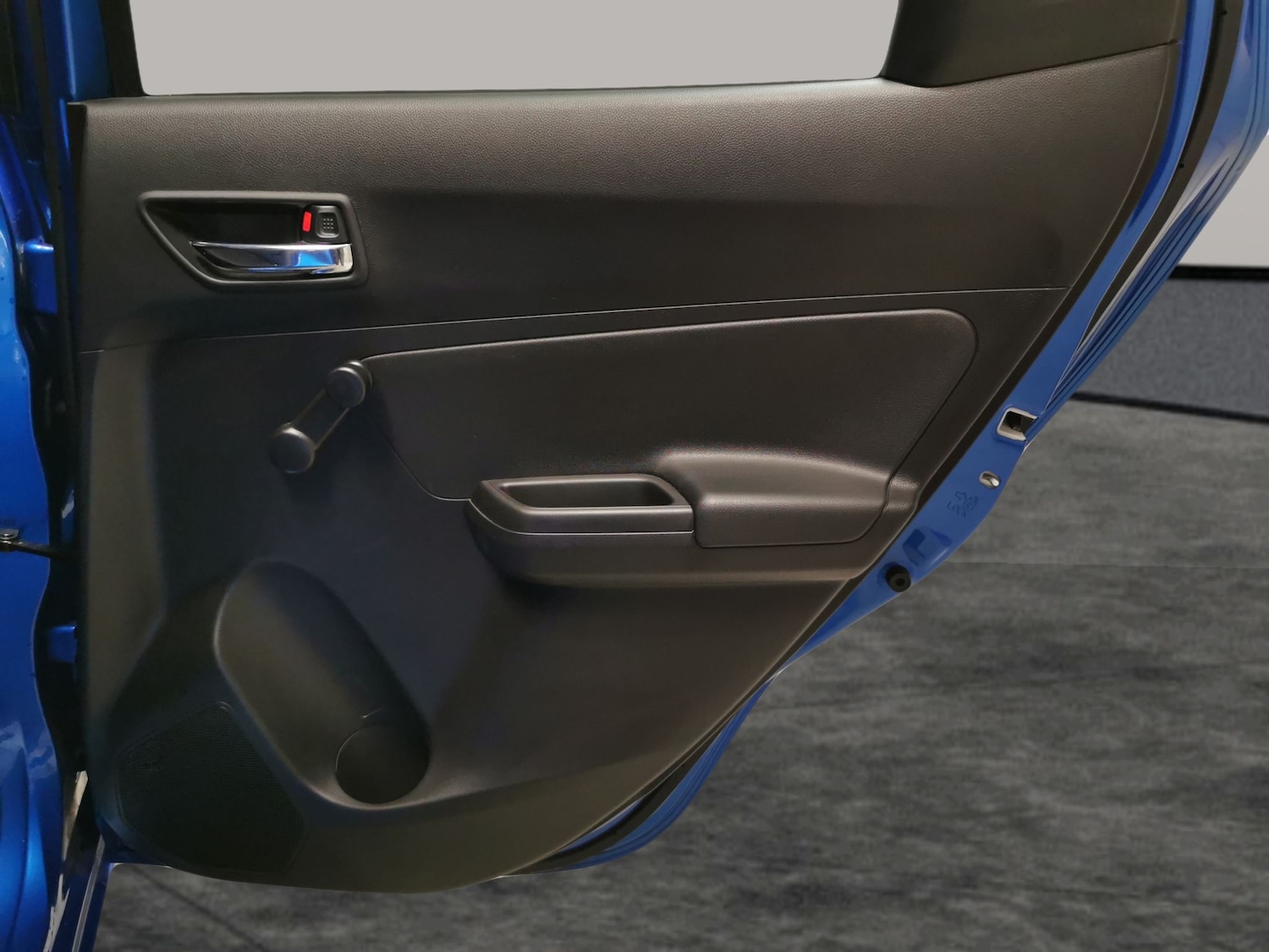 Used Suzuki Swift 2023 for sale - 76616034: Photo 25