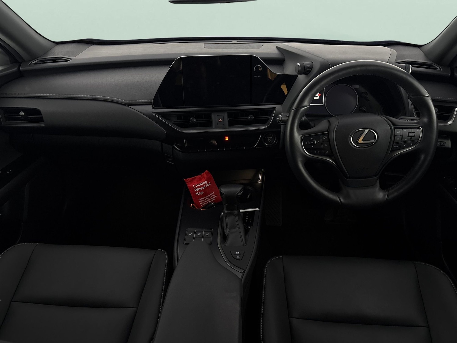 Used Lexus UX 2023 for sale - 77350841: Photo 8