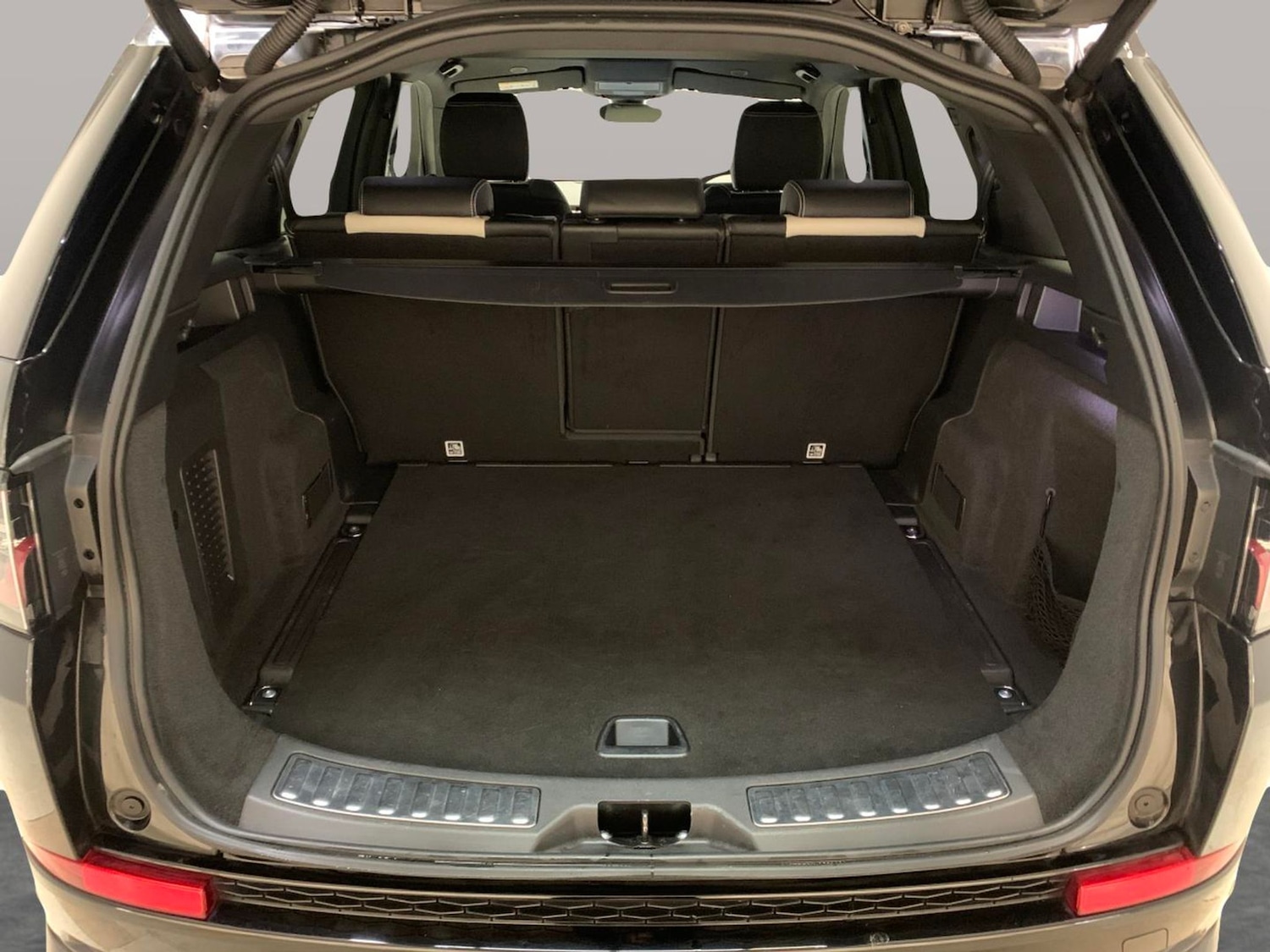 Used Land Rover Discovery Sport 2021 for sale - 77240546: Photo 31