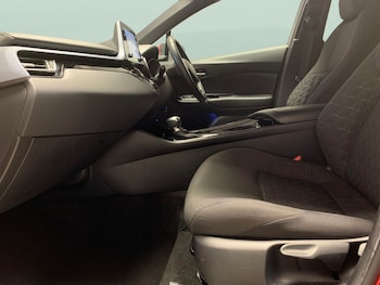 Used Toyota C-HR 2021 for sale - 78963912: Photo