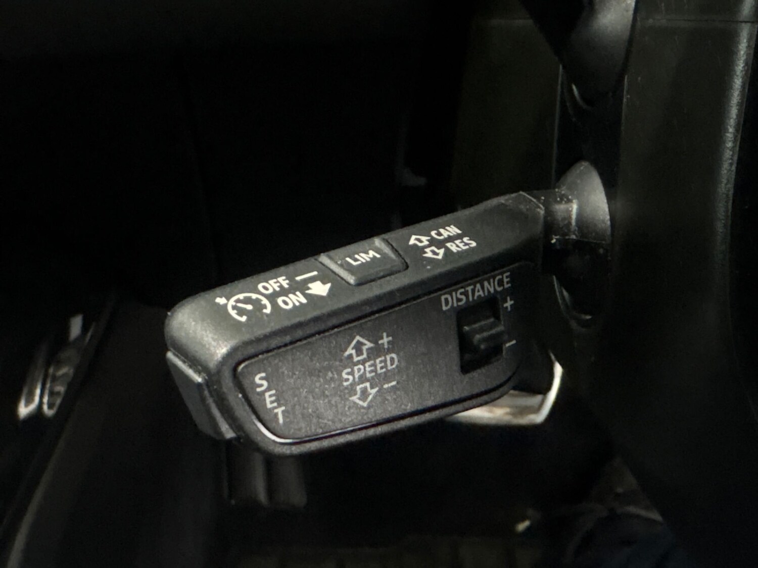 Used Audi Q4 e-tron 2023 for sale - 77983181: Photo 14