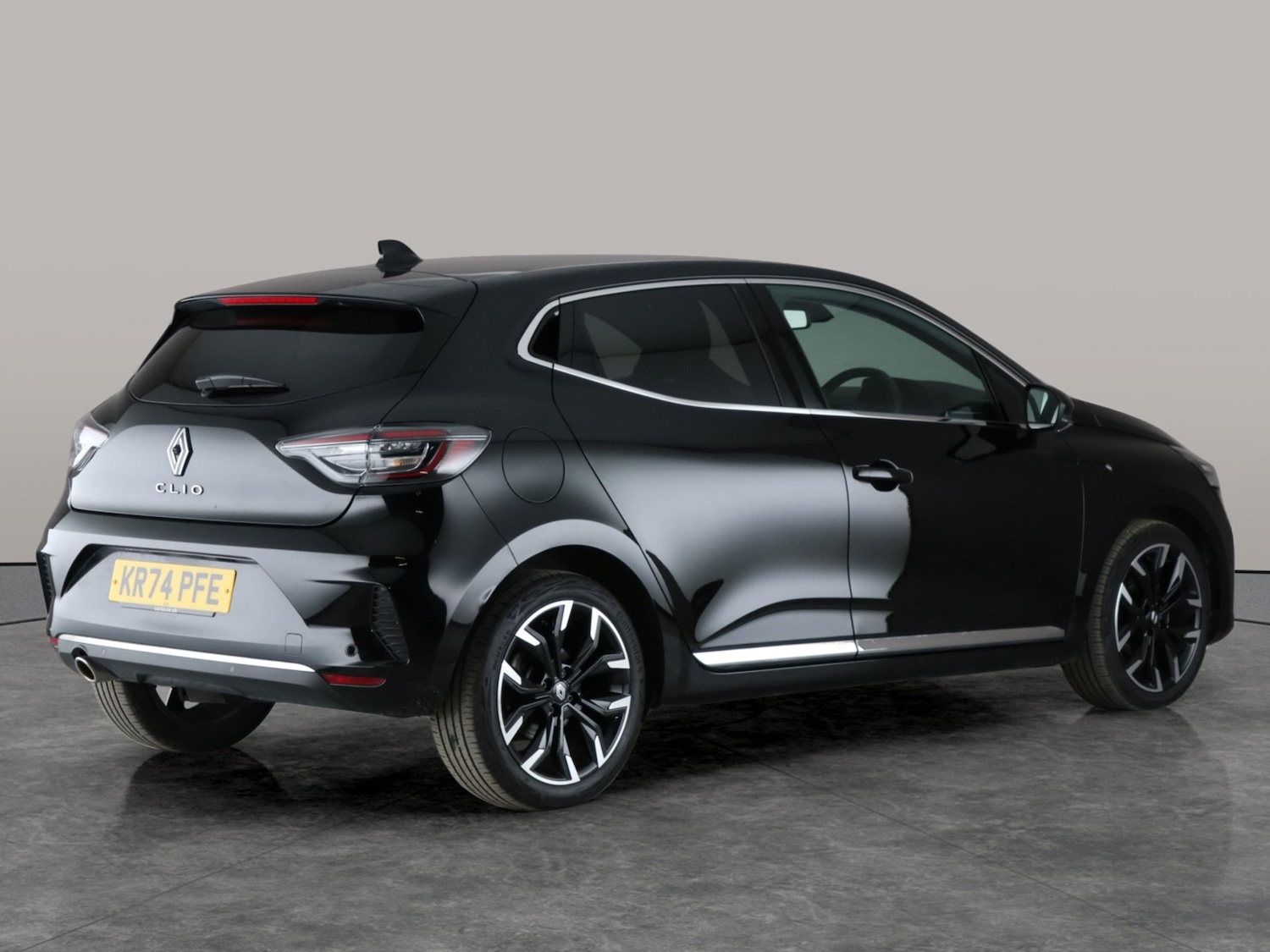 Used Renault Clio 2024 for sale - 76515169: Photo 11