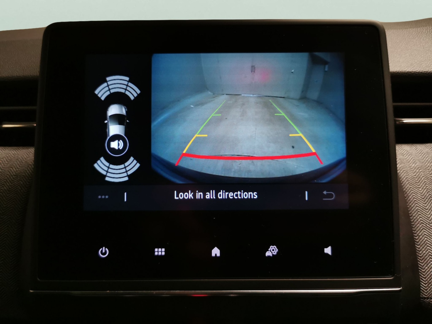 Used Renault Clio 2024 for sale - 76515169: Photo 6