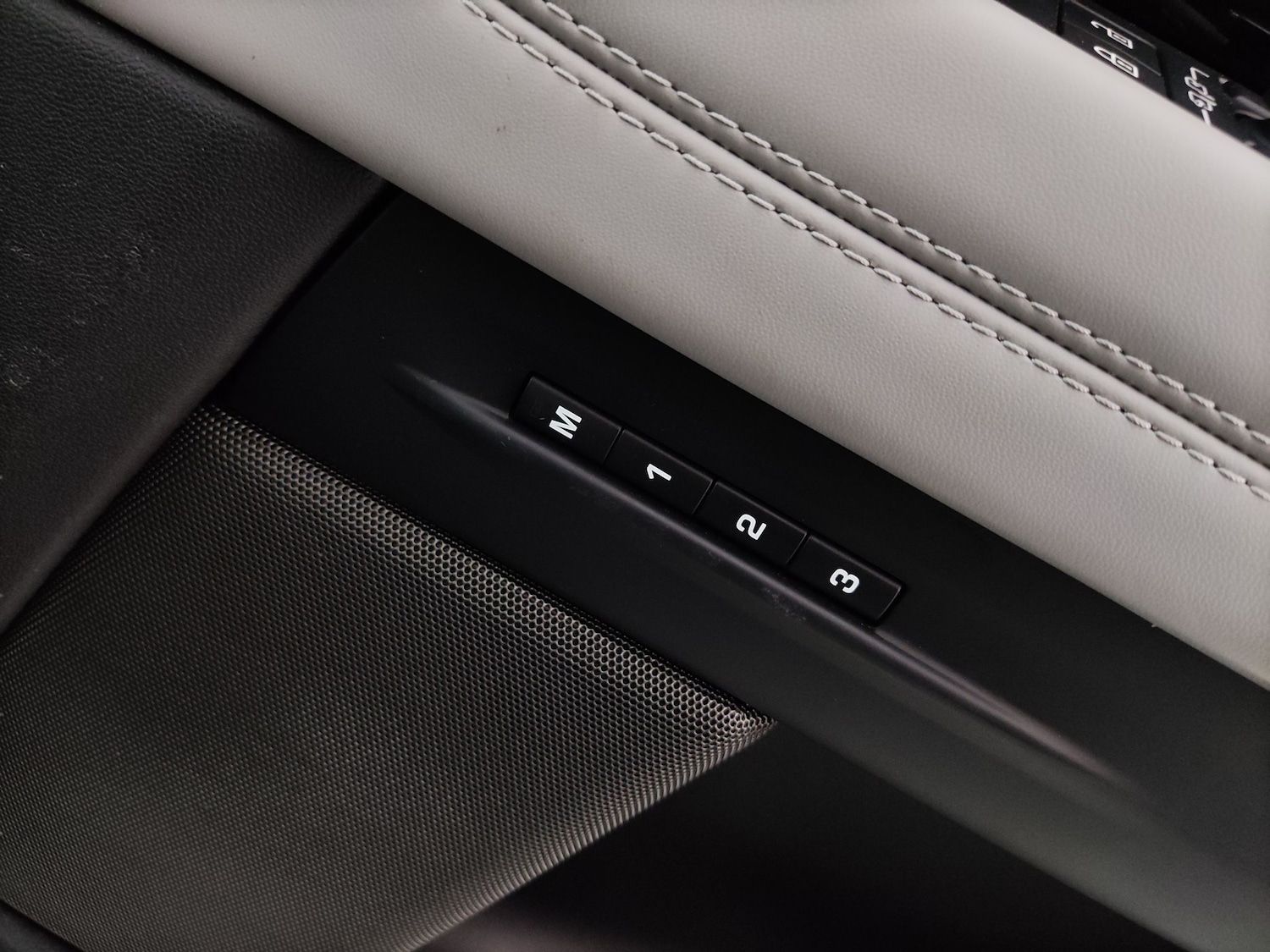 Used Land Rover Range Rover Evoque 2022 for sale - 78054047: Photo 18