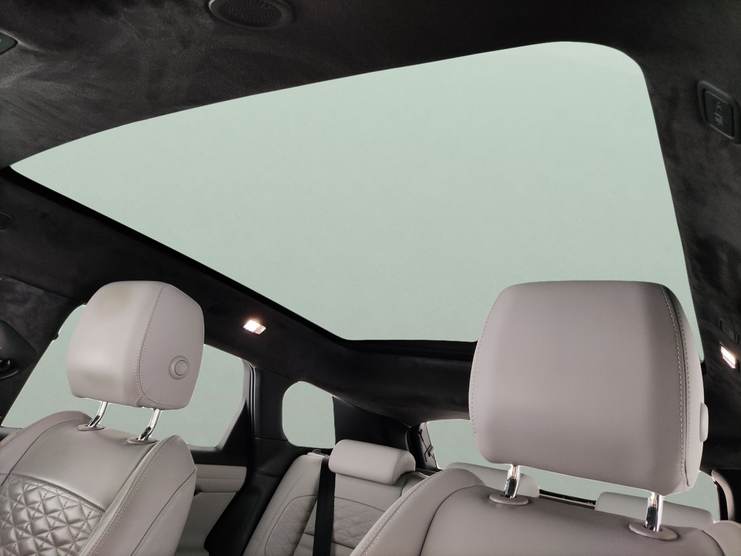 Used Land Rover Range Rover Evoque 2022 for sale - 78054047: Photo 5