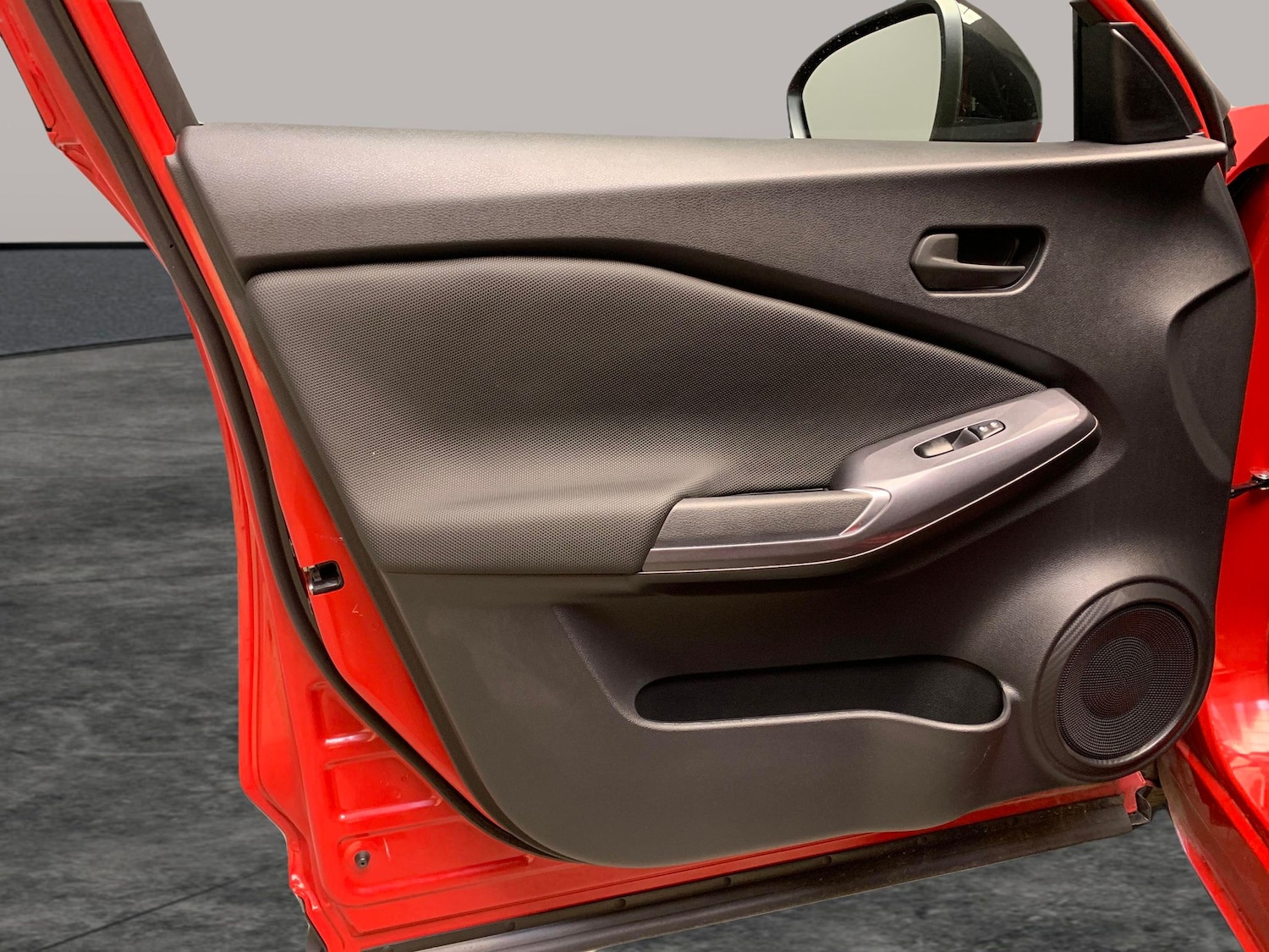 Used Nissan Juke 2023 for sale - 76426130: Photo 33