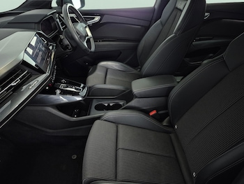 Used Audi Q4 e-tron 2023 for sale - 78744698: Photo