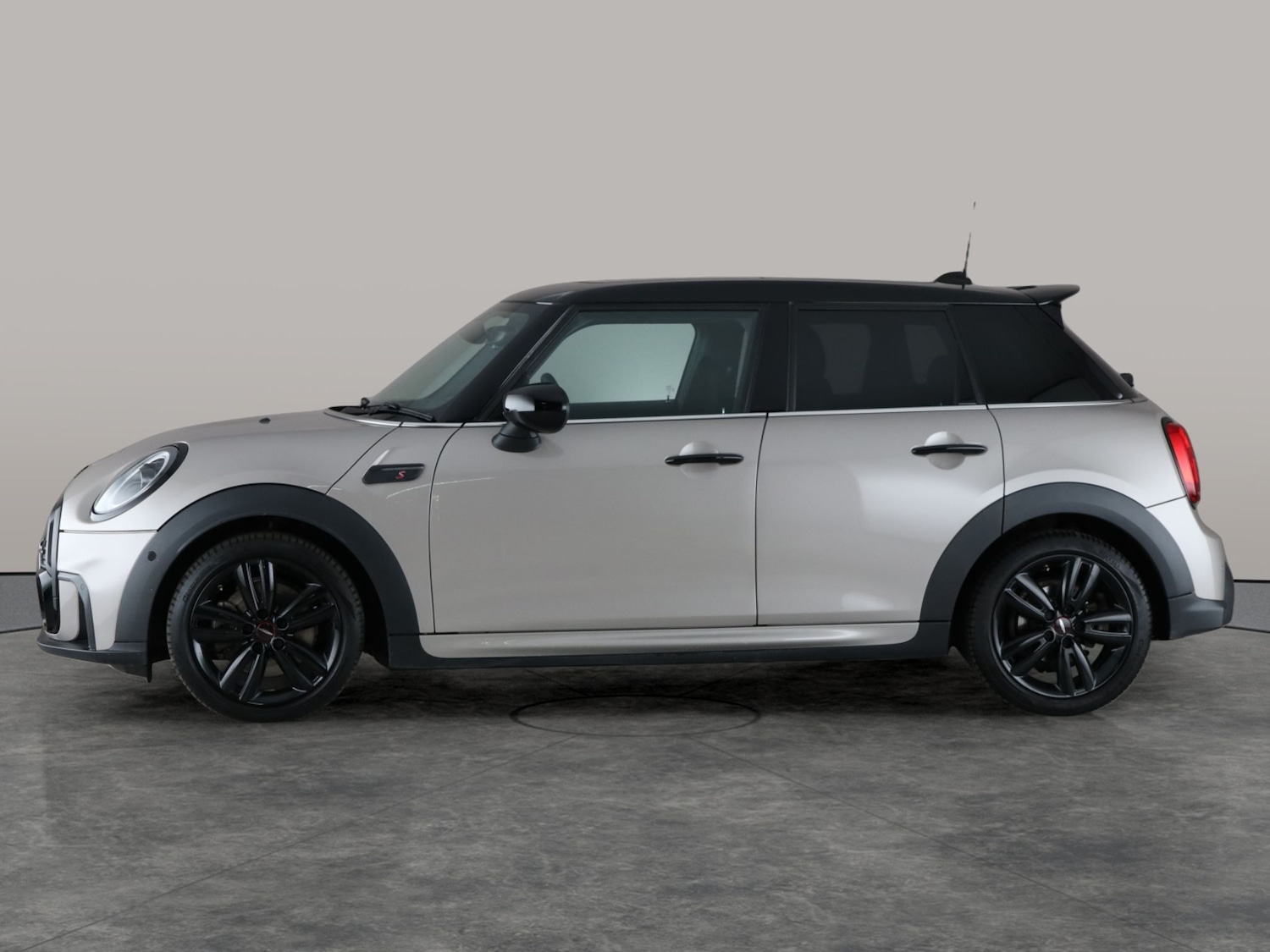 Used MINI Hatch 2021 for sale - 76310612: Photo 17