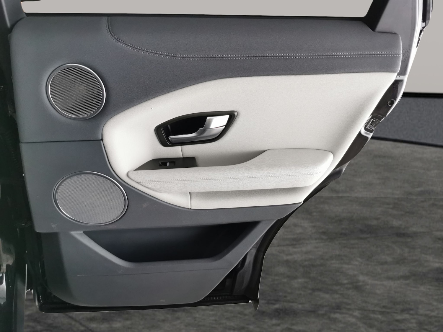 Used Land Rover Range Rover Evoque 2019 for sale - 77347380: Photo 27