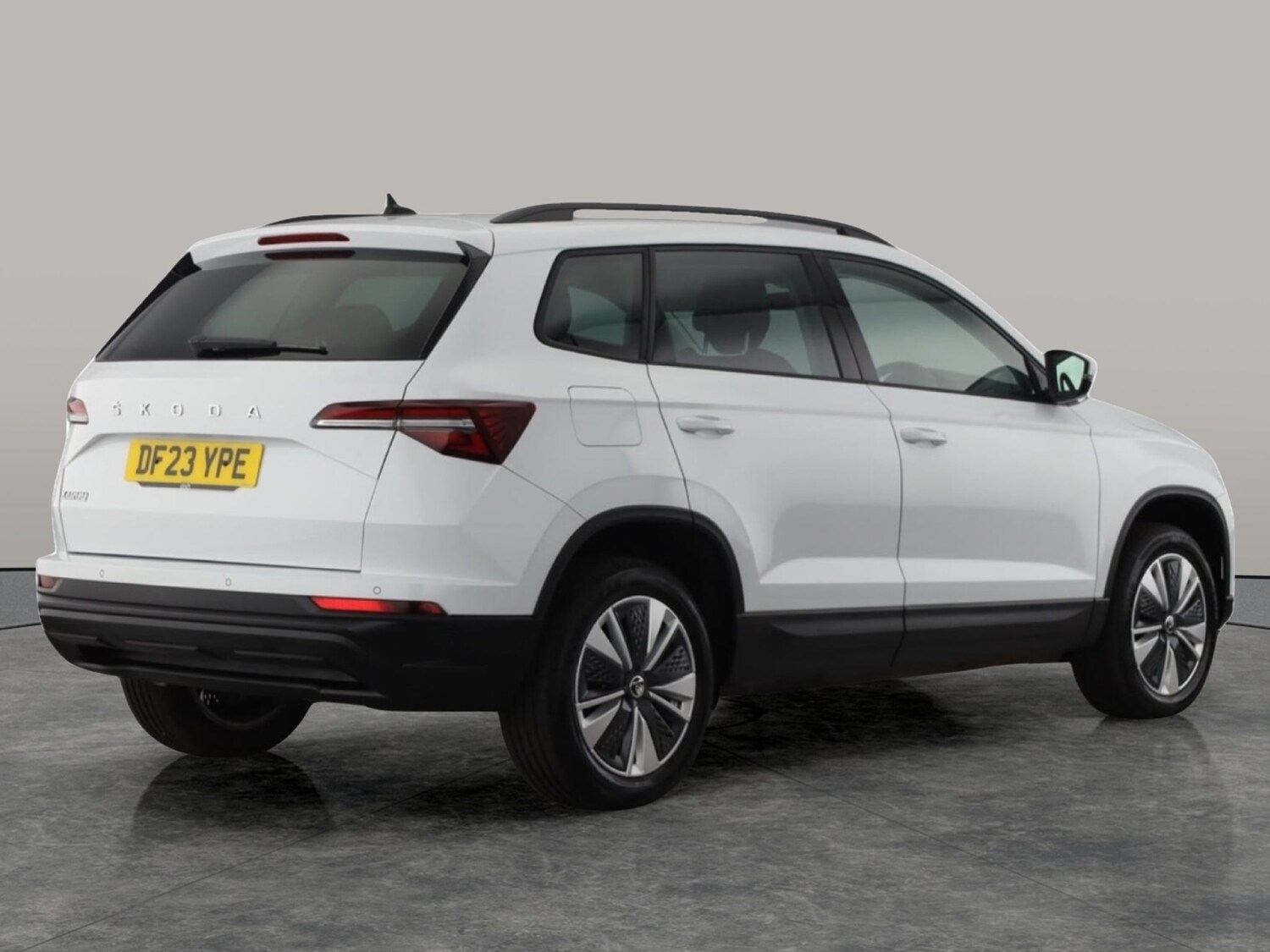 Used Skoda Karoq 2023 for sale - 76590021: Photo 6