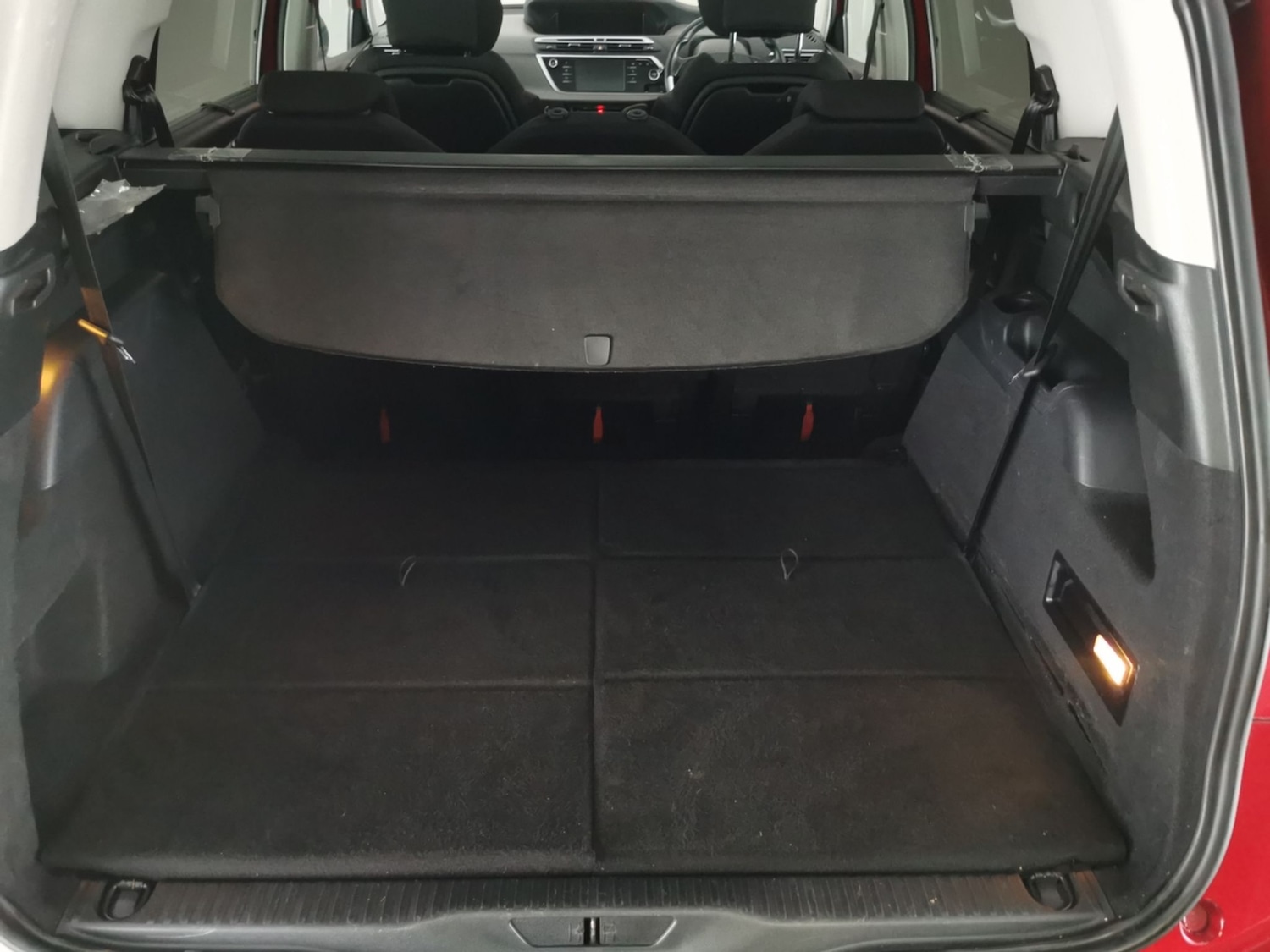 Used Citroen C4 Grand Picasso 2017 for sale - 77196223: Photo 31