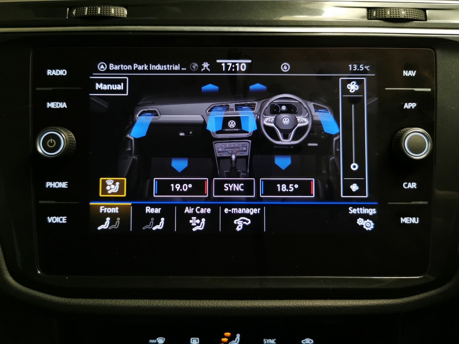 Used Volkswagen Tiguan 2024 for sale - 76709900: Photo 19