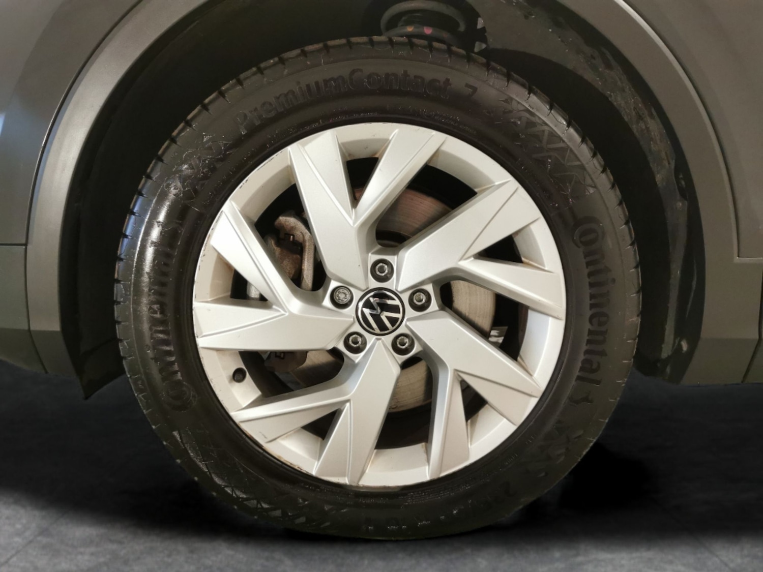 Used Volkswagen Tiguan 2024 for sale - 76709900: Photo 25