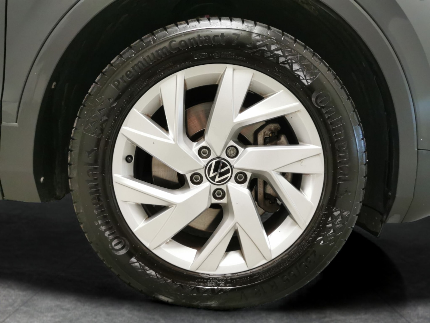 Used Volkswagen Tiguan 2024 for sale - 76709900: Photo 26