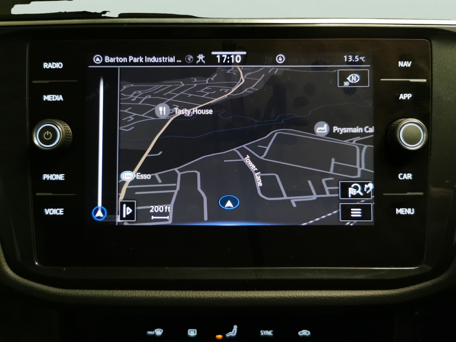 Used Volkswagen Tiguan 2024 for sale - 76709900: Photo 5