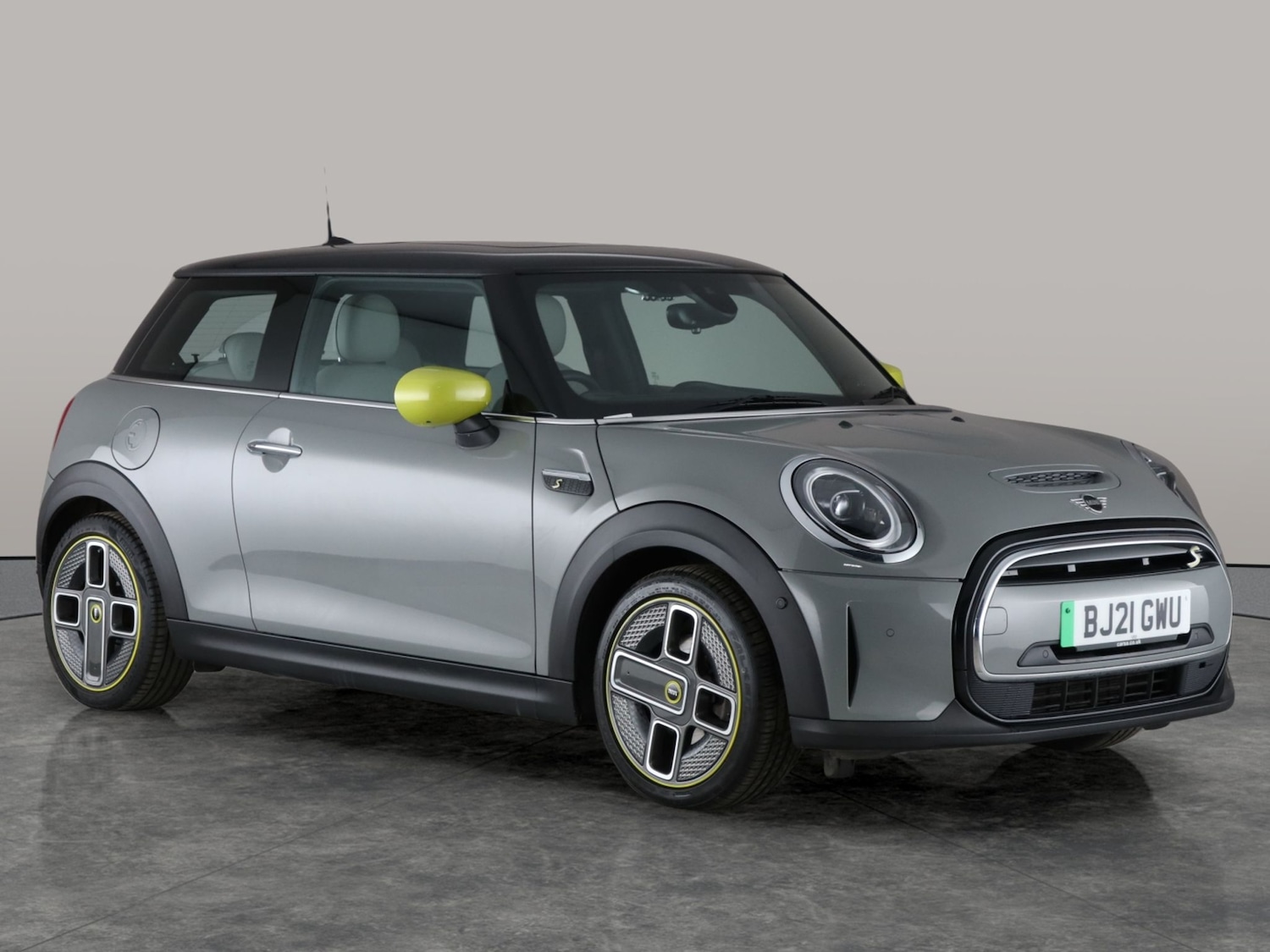 Used MINI Electric Hatch 2021 for sale - 76102319: Photo 14
