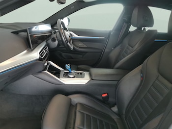 Used BMW i4 2022 for sale - 76854807: Photo