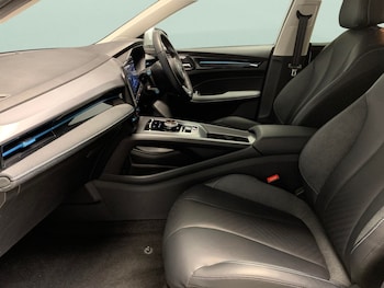 Used MG MG5 2023 for sale - 76694028: Photo